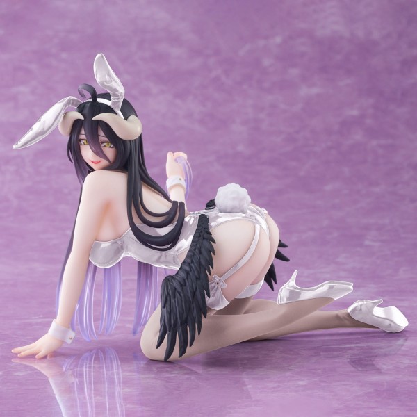 Overlord Figur Albedo als sexy Perch-Häschen links oben